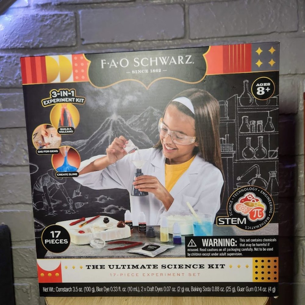 NEW FAO Schwarz Ultimate Science Experiment Kit Craft Chemistry volcano slime ge